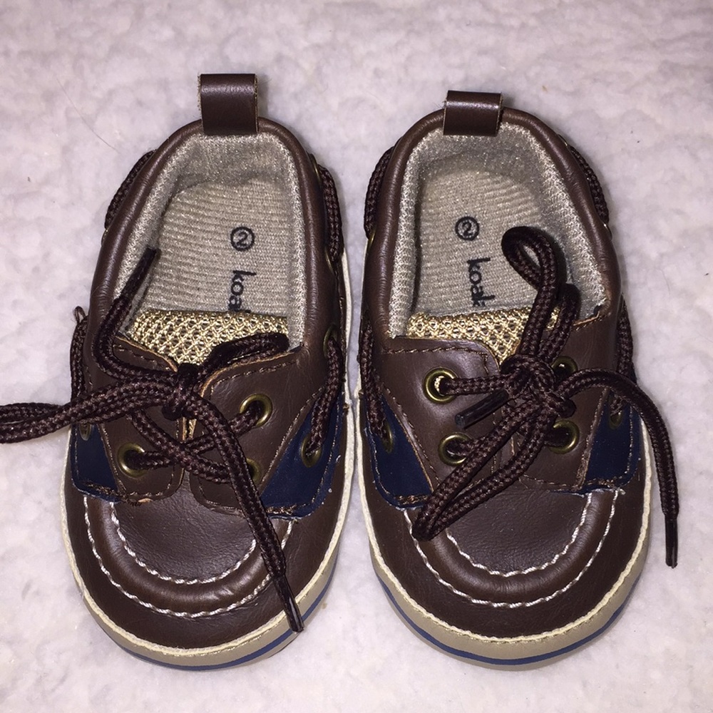 Baby moccasins size 2 brown and navy